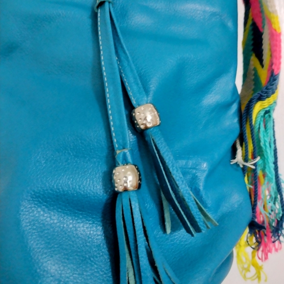 Hobo Bag - Large radiant Aquamarine Leather - Picture 4 of 6